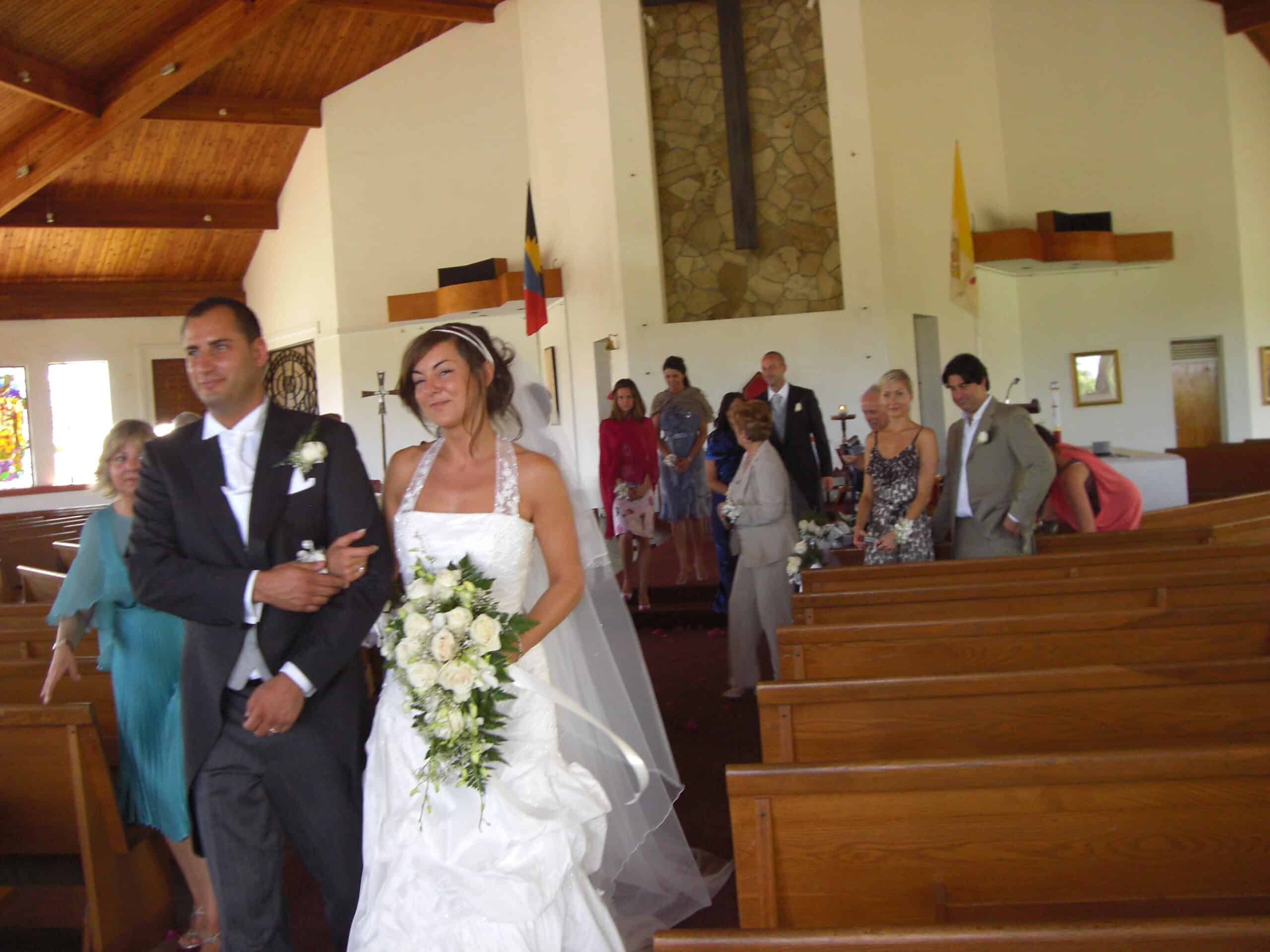 Matrimonio in Chiesa ad Antigua